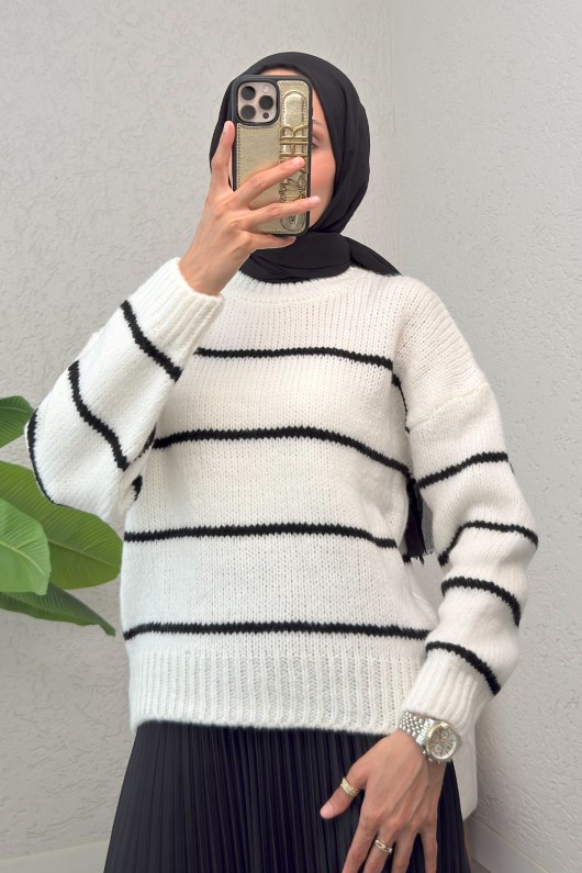 Çizgili Triko Kazak 00185 - BEYAZ