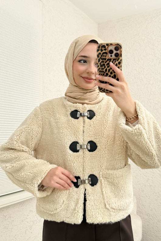 Toka Detaylı Peluş Ceket 0020 - BEJ Toka Detaylı Peluş Ceket 0020 - BEJ