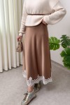 Dantel Detaylı Saten Etek 0038 - CAMEL Dantel Detaylı Saten Etek 0038 - CAMEL