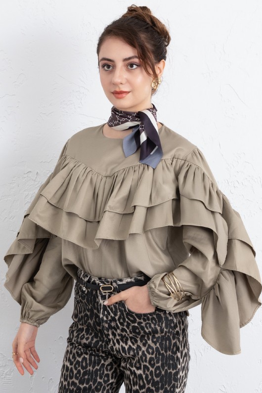 Volan Detay Bluz 0087 - HAKİ Volan Detay Bluz 0087 - HAKİ