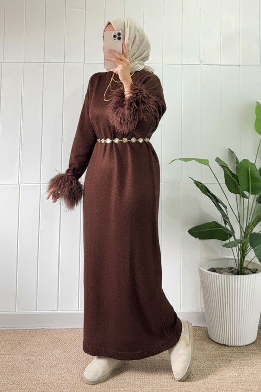 Kolları Püsküllü Triko Elbise 07409 - KAHVERENGİ