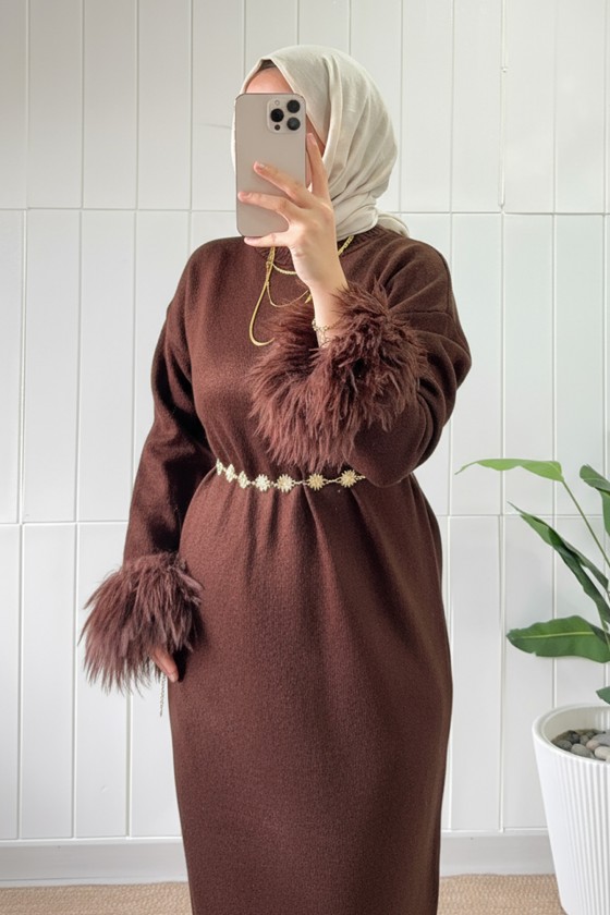 Kolları Püsküllü Triko Elbise 07409 - KAHVERENGİ