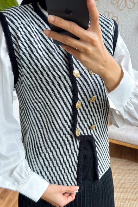 Düğmeli Triko Yelek 10013 - SİYAH