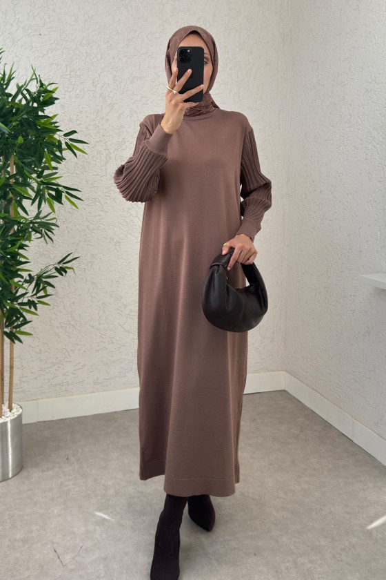 Kolları Simli Triko Elbise 14500 - KESTANE RENGİ