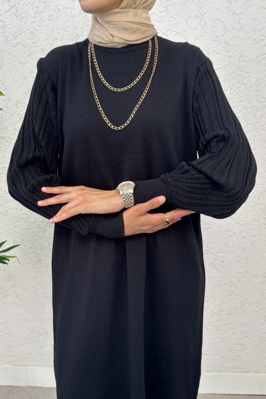 Kolları Simli Triko Elbise 14500 - SİYAH