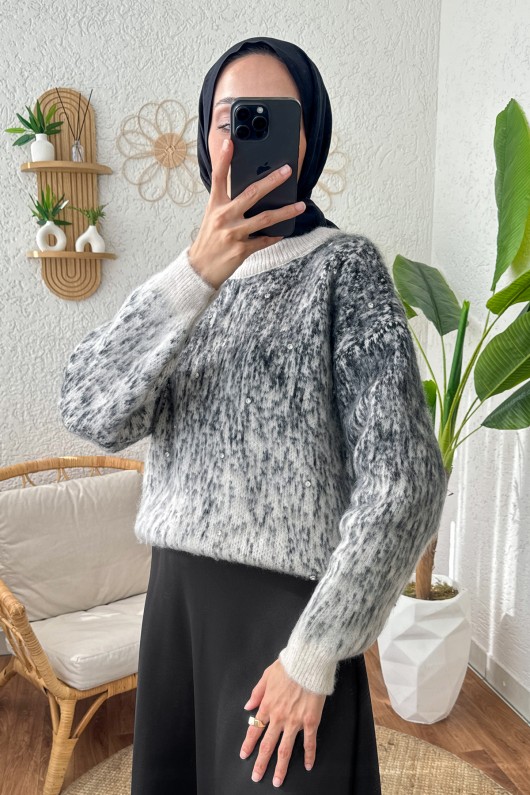 Taş Detaylı Sakallı Triko Kazak 1454 - KREM Taş Detaylı Sakallı Triko Kazak 1454 - KREM