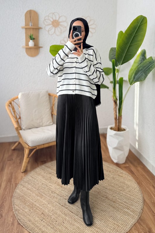 Düğmeli Kısa Triko Hırka 1920 - BEYAZ