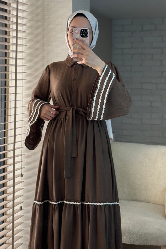 2035 İspanyol Kol Kuşaklı Elbise - ACI KAHVE