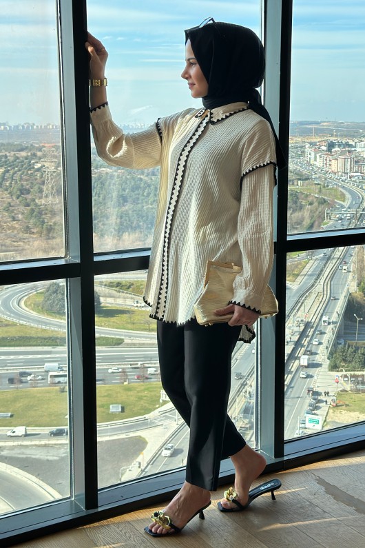 2047 Fisto Detaylı Gömlek - KREM