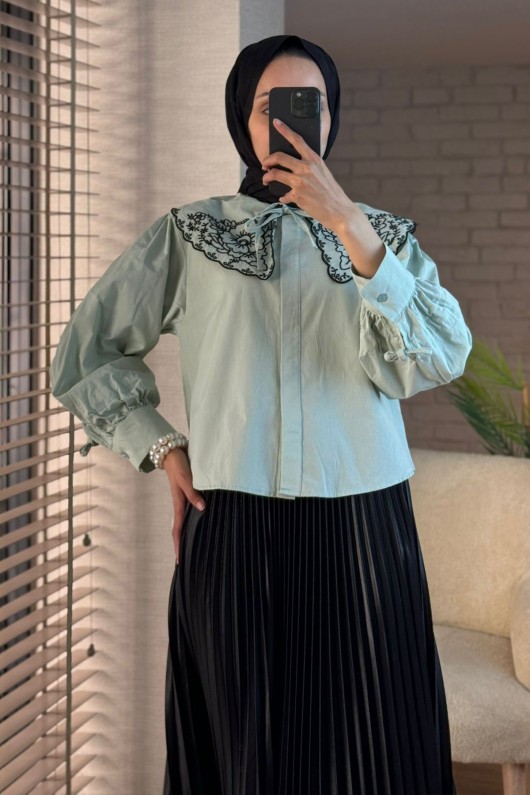 2088 Yakası Nakış Detaylı Tunik - MİNT YEŞİLİ