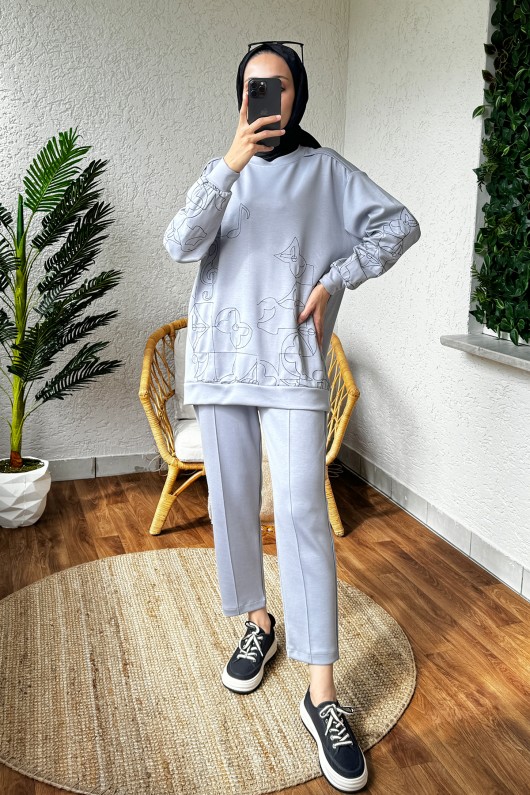 2177 Çizim Nakışlı Takım - GRİ