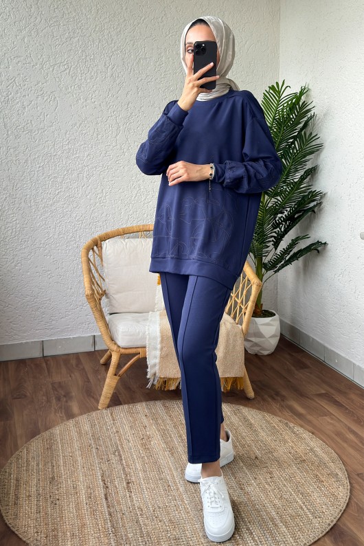 2177 Çizim Nakışlı Takım - LACİVERT