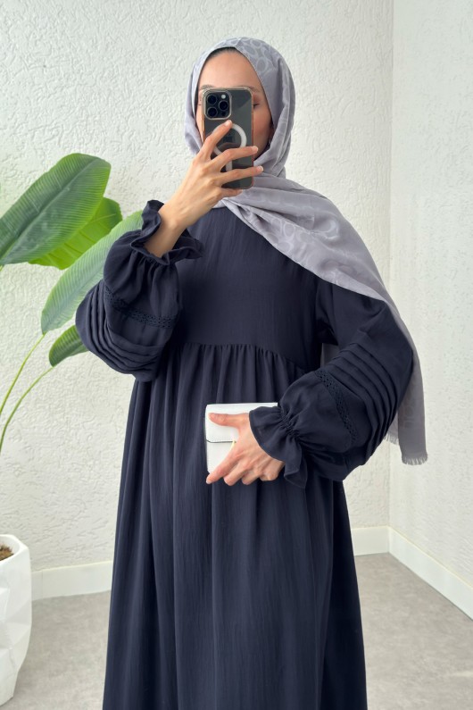 Fisto Detaylı Tesettür Elbise 2207 - LACİVERT Fisto Detaylı Tesettür Elbise 2207 - LACİVERT
