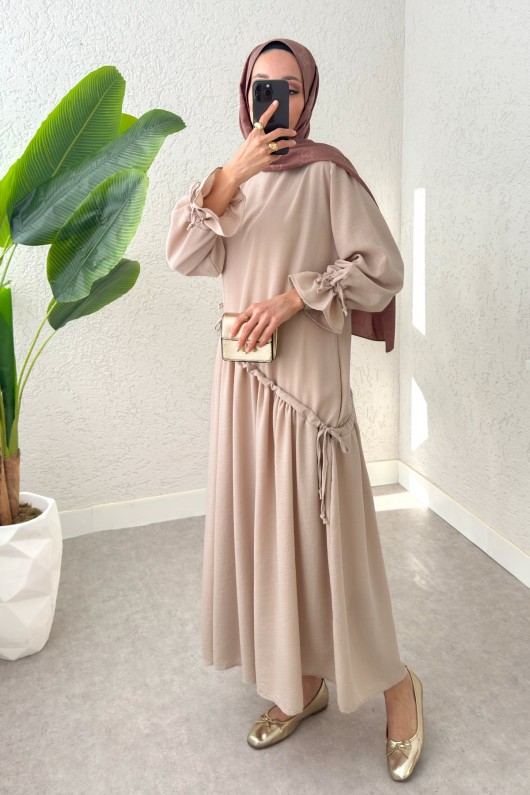 Çapraz Büzgülü Tesettür Elbise 2222 - BEJ