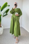 Çapraz Büzgülü Tesettür Elbise 2222 - YEŞİL Çapraz Büzgülü Tesettür Elbise 2222 - YEŞİL