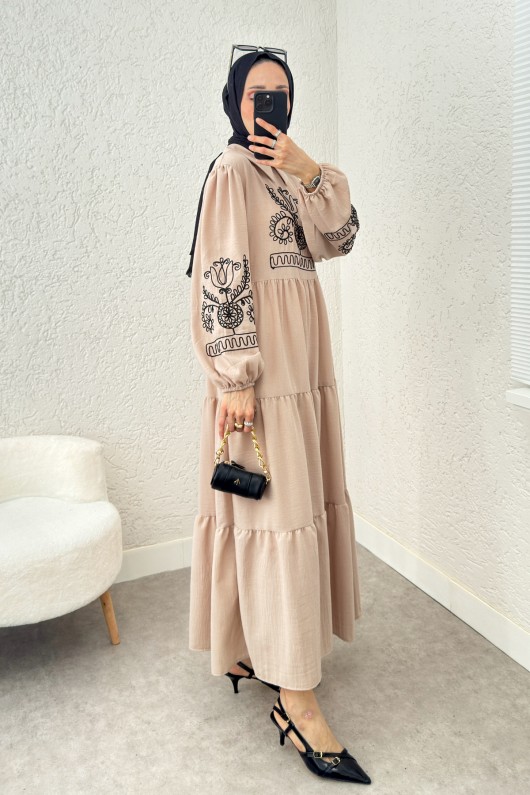 Nakışlı Kat Kat Elbise 2224 - TAŞ RENGİ Nakışlı Kat Kat Elbise 2224 - TAŞ RENGİ