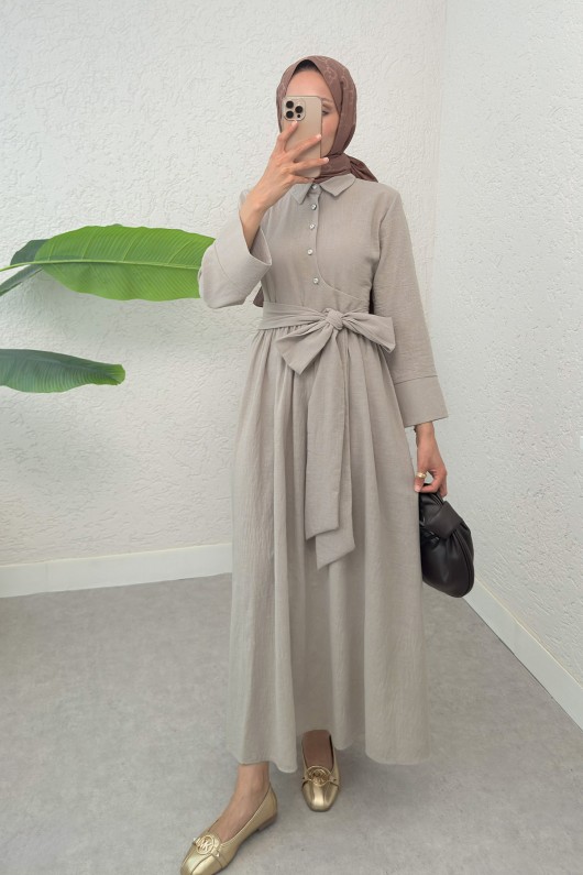 Kuşaklı Çapraz Yaka Elbise 2304 - TAŞ RENGİ Kuşaklı Çapraz Yaka Elbise 2304 - TAŞ RENGİ