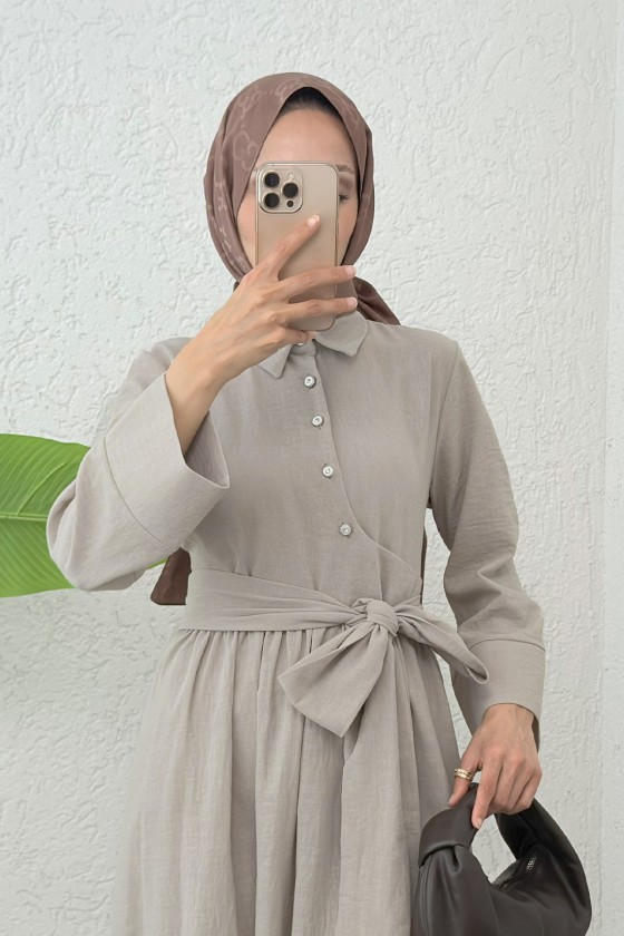 Kuşaklı Çapraz Yaka Elbise 2304 - TAŞ RENGİ Kuşaklı Çapraz Yaka Elbise 2304 - TAŞ RENGİ