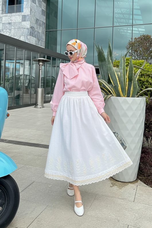 Fisto ve Nakış Detaylı Etek 2329 - KREM Fisto ve Nakış Detaylı Etek 2329 - KREM