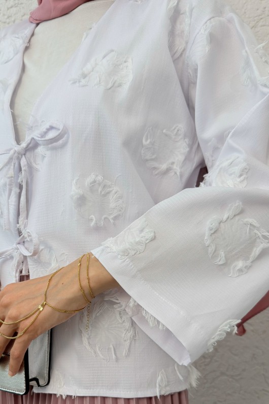 Yama Yırtık Detaylı Kimono 2330 - BEYAZ Yama Yırtık Detaylı Kimono 2330 - BEYAZ