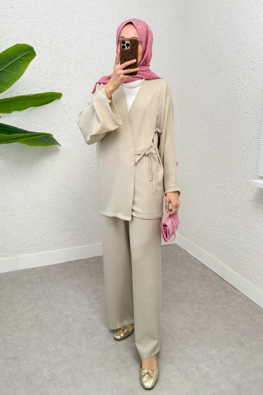 Yandan Bağlamalı Kimono Takım 3000 - TAŞ RENGİ Yandan Bağlamalı Kimono Takım 3000 - TAŞ RENGİ