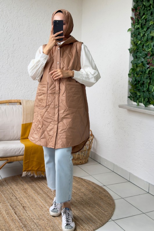 5000-1 Düğme Detaylı Kapitone Yelek - CAMEL