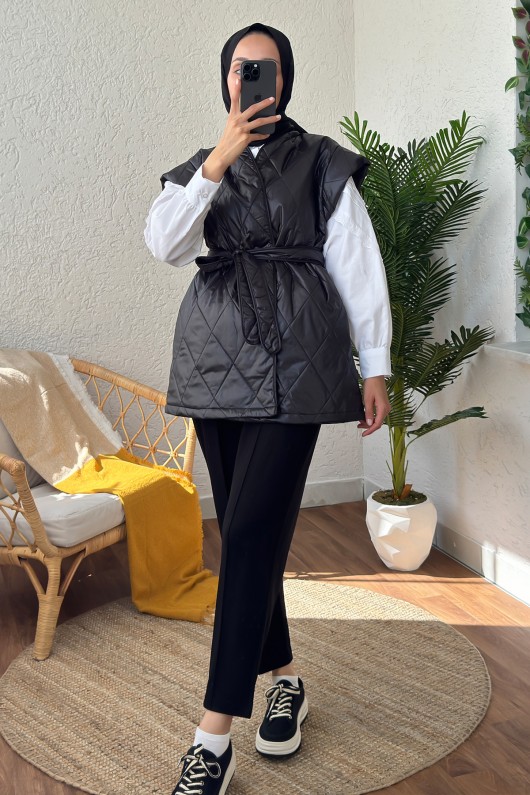 5002 Kuşaklı Kapitone Kısa Yelek - SİYAH