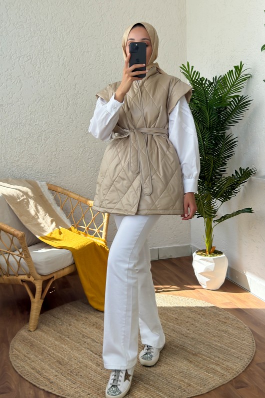 5002 Kuşaklı Kapitone Kısa Yelek - TAŞ RENGİ 5002 Kuşaklı Kapitone Kısa Yelek - TAŞ RENGİ