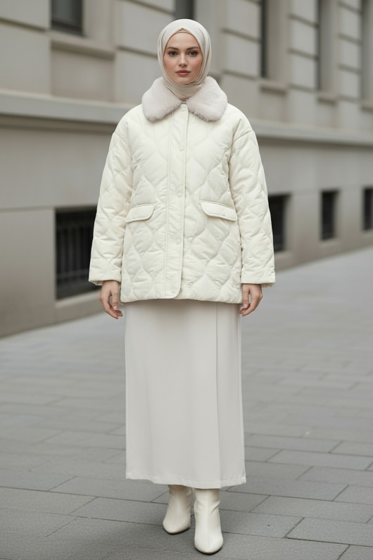 Yakası Kürklü Şişme Mont 5904 - KREM Yakası Kürklü Şişme Mont 5904 - KREM