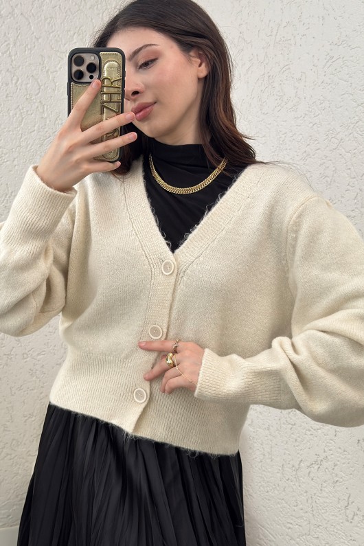 Düğmeli Triko Hırka 70148 - EKRU