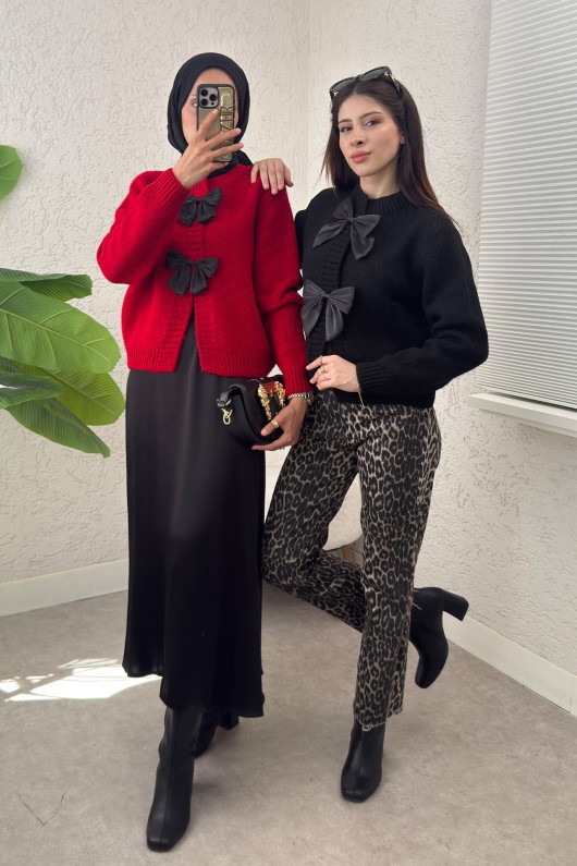 Önü Fiyonklu Triko Hırka 7020 - SİYAH Önü Fiyonklu Triko Hırka 7020 - SİYAH