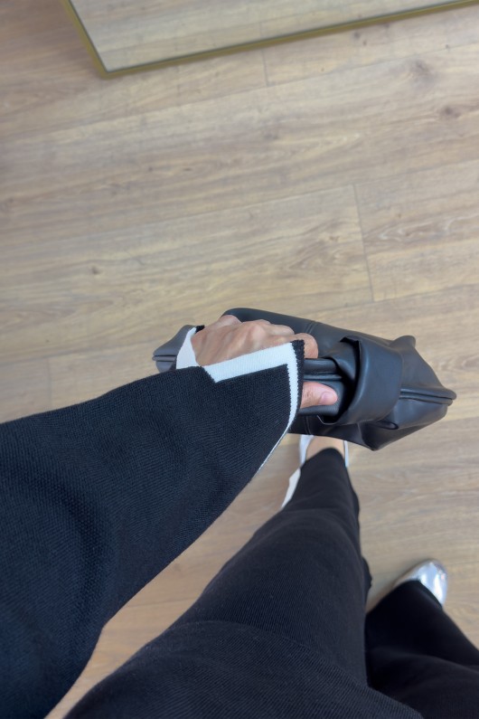 7115 Yırtmaç Detaylı Triko Takım - SİYAH