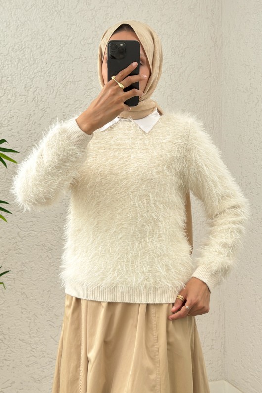 Kayık Yaka Sakallı Triko Kazak 07359 - EKRU Kayık Yaka Sakallı Triko Kazak 07359 - EKRU