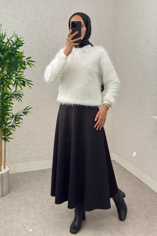 Kayık Yaka Sakallı Triko Kazak 07359 - KREM Kayık Yaka Sakallı Triko Kazak 07359 - KREM