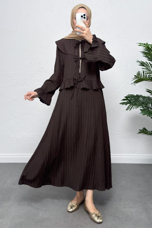 Geniş Yaka Etekli Takım Y0091 - KAHVERENGİ Geniş Yaka Etekli Takım Y0091 - KAHVERENGİ