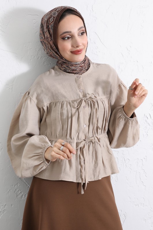 Çift Bağcıklı Büzgülü Gömlek Y0099 - BEJ Çift Bağcıklı Büzgülü Gömlek Y0099 - BEJ