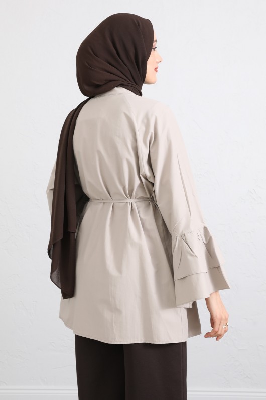 Volan Kollu Nervürlü Tunik Y0104 - TAŞ RENGİ Volan Kollu Nervürlü Tunik Y0104 - TAŞ RENGİ